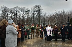 Światełko pamięci dla Cichociemnych w Brzozowie Starym-16549