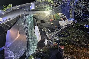 17 strażaków na ratunek zakleszczonemu kierowcy w Kościelnej Górze-88307