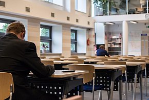 Zmiany w przepisach o wynagrodzeniach. Zapłacą za gotowość do pracy-88602