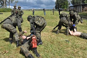 Setki tysięcy Polaków pójdą na szkolenie. Wojsko otwiera drzwi dla cywilów-88688