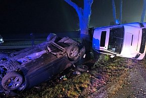 Zderzenie osobówek na DW 705, groźnie w Nowej Suchej-88850