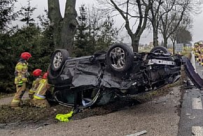 Zderzenie dwóch BMW w Kożuszkach Parcel, trzy osoby w szpitalu [FOTO]-89745