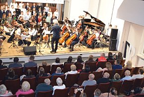 Szkoła Muzyczna zaprasza na koncert świąteczny-89979