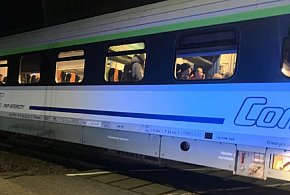 Kolej Łowicz - Warszawa: tragedia na torach, śmiertelnie potrącona kobieta-90060
