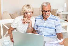 ZUS ponownie przeliczy emerytury. Te roczniki mają zyskać najwięcej-90243