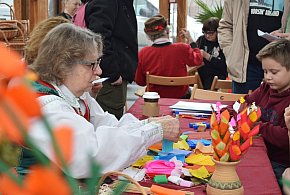 Upletli, ulepili, utkali: warsztaty kultury regionalnej w Żelazowej Woli