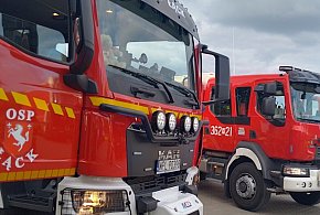 Popularna wiata na Plaży Patelnia w Grabinie w ogniu