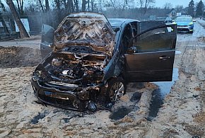 Pożar samochodu na remontowanym odcinku al. 600-lecia