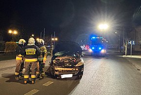 Uderzył osobówką w latarnię i zniknął. Policja wyjaśnia zdarzenie w Iłowie