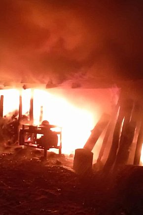 Pożar budynku w Kromnowie-16389