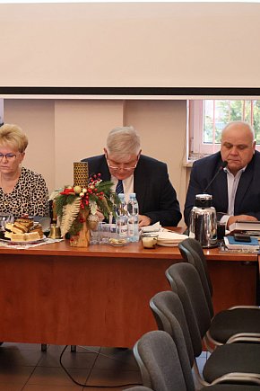 Gmina Sochaczew: za nami ostatnia w tym roku sesja rady-16514
