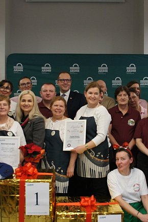 Przysmaki Mazowsza w Teresinie: KGW Chopinowskie Nutki najlepsze w powiecie-16534