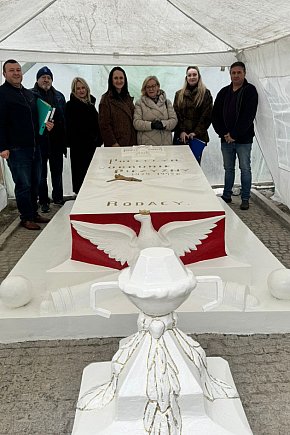 Juliopol: pomnik odrestaurowany-16558