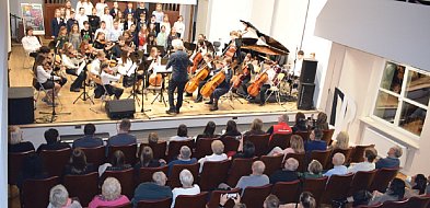 Szkoła Muzyczna zaprasza na koncert świąteczny-89979