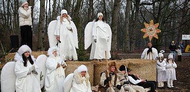 Na Orszak Trzech Króli połączony z ulicznymi jasełkami zaprasza Szymanów-90406