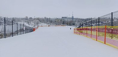 Górka saneczkowa w Błoniu: pełna profeska