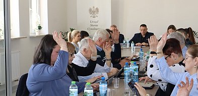 OSP Przęsławice z szansą na nowy wóz, radni zabezpieczyli część środków