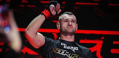 Licytacje WOŚP: strój i rękawice KOSY, a z nimi niesamowita historia