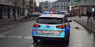 Zderzenie z latarnią na Fabrycznej. Kierowca miał 4 promile