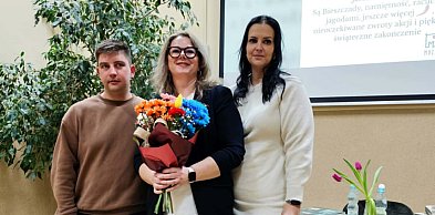 Pisarka Katarzyna Fiołek z wizytą w Nowej Suchej