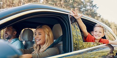 Wynajem auta w Warszawie na jeden dzień: Jak zaplanować trasę, by zobaczyć najważn