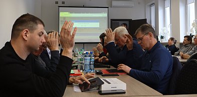 Zawirowania w radzie gminy Brochów, ważą się losy mandatu radnej