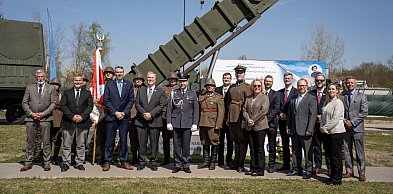 Święto 37. dywizjonu połączone z odsłonięciem pomnika generała