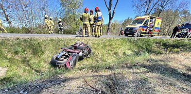 Wypadek w Sarnowie. Kierowca i pasażerka motocykla w szpitalu