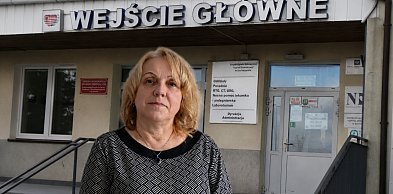 Budowa ZOL w Sochaczewie, a w tle kanalizacja. Starosta o postępach prac
