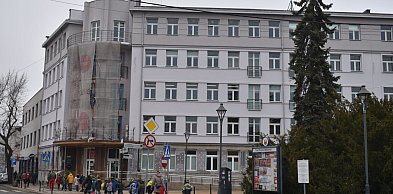 Do ratusza wchodzi system kolejkowy, taka innowacja