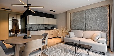 Dlaczego apartament daje większą wygodę niż pokój hotelowy? Noclegi w Białce Tatrz
