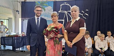 Rybno: podziękowania za lata pracy i wzruszenie społeczności szkolnej