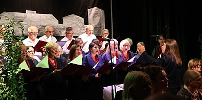 Magiczny wieczór w SCK: Sochaczew włączył się w Narodowe Czytanie [FOTO]-86948
