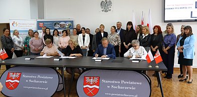 Nowy obiekt za 15 mln zł, starosta: ciułaliśmy na to przez lata-87743