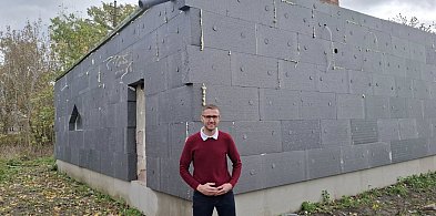 Był sklep, będzie świetlica. Prace w Złotej wchodzą w kolejny etap-88634