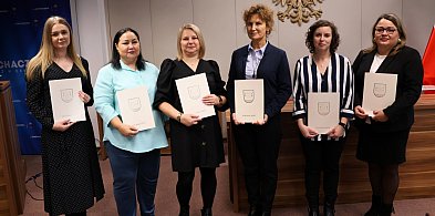 Sześć sochaczewskich nauczycielek z awansem zawodowym-89586