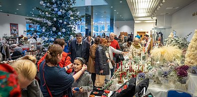 Przed nami jarmark bożonarodzeniowy z koncertami zespołu Mazowsze-89793