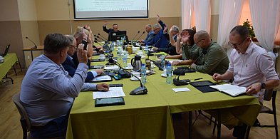 Nowa Sucha z budżetem 2026, radni jednomyślni, wójt z nadzieją na więcej-90018