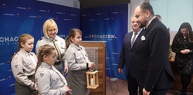 Betlejemskie Światło Pokoju na sesji rady miasta: wybierzmy życzliwość-90145