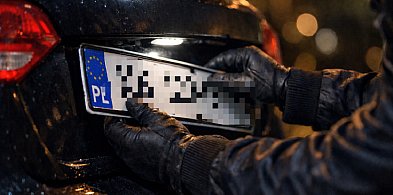 Ukradł tablice rejestracyjne i posługując nimi, kradł dalej-90511