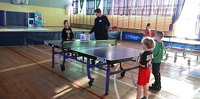 Ferie z MOSiR Sochaczew wystartowały, na pierwszy rzut tenis stołowy-90844