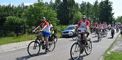 Integracyjny sołecki rajd rowerowy Czerwonki po raz piąty