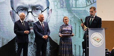 Szkoła Podstawowa w Teresinie po podwójnym jubileuszu