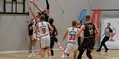 Rysie przegrały z Legionem w Chodakowie-89673