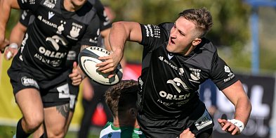 Rugbiści wracają do gry. Kto zastąpi Steenkampa?