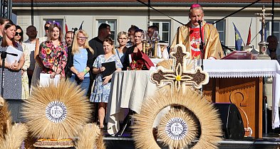Pięknie i uroczyście na Święcie Plonów w Błoniu, rynek pękał w szwach-86765