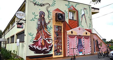 A tak teresiński mural prezentuje się w całości-87234