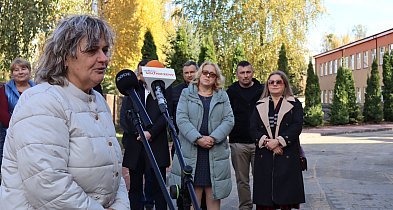 Powiat przy 80-tce: jest droga, nowe chodniki, pomógł CPK-88230