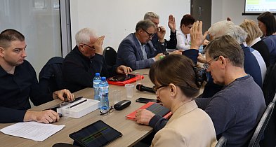 Sesja rady w Brochowie: rekordowy budżet 2026, po raz pierwszy bez deficytu-89814