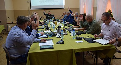 Nowa Sucha z budżetem 2026, radni jednomyślni, wójt z nadzieją na więcej-90018